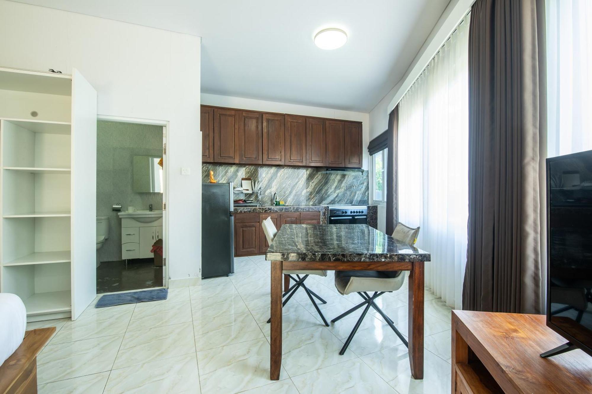Serenity Twin Express Canggu Eksteriør billede